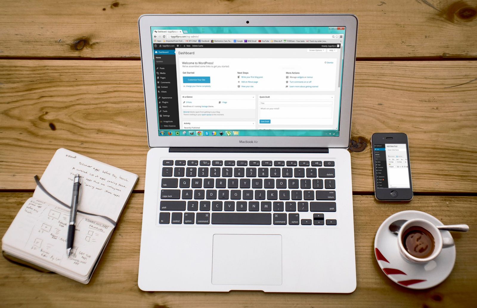 Blog jurídico: como planejar conteúdo que atrai os clientes certos